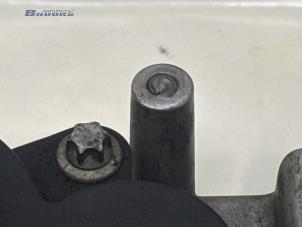 Ventildeckel van een Mercedes Sprinter 2005