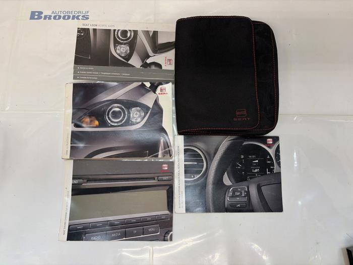 Używane Instrukcja Seat Leon (1P1) 1.2 TSI Cena € 20,00 Procedura marży oferowane przez Autobedrijf Brooks