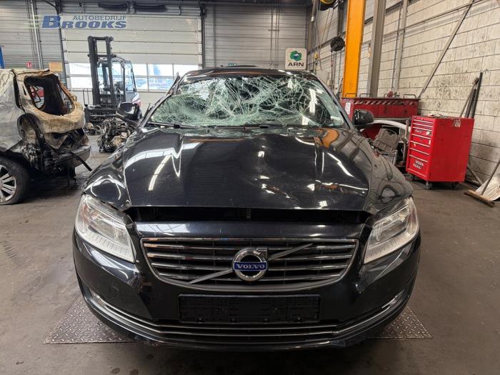 Usados Subchasis Volvo V70 (BW) 1.6 DRIVe,D2 Precio € 150,00 Norma de margen ofrecido por Autobedrijf Brooks
