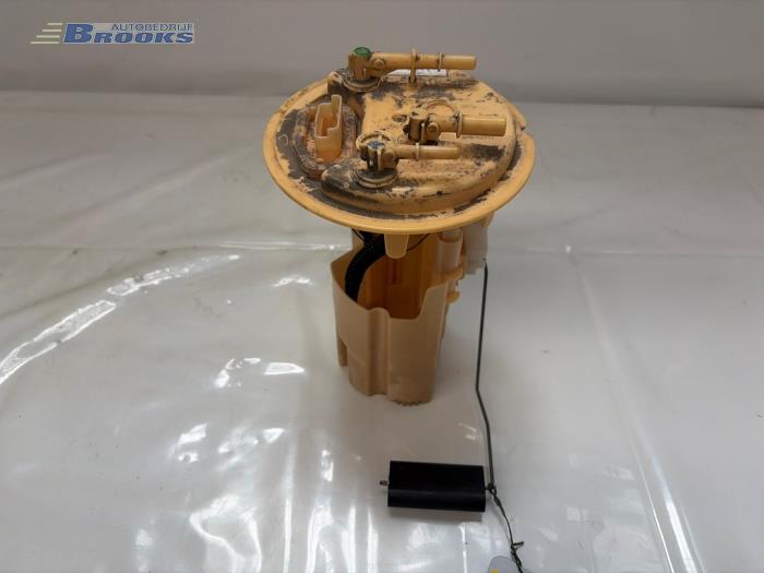 Gebrauchte Tankschwimmer Citroen C3 (SC) 1.6 HDi 92 Preis € 30,00 Margenregelung angeboten von Autobedrijf Brooks
