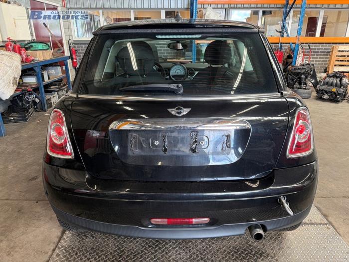 Gebrauchte Bremszange links hinten Mini Mini (R56) 1.6 16V One Preis € 20,00 Margenregelung angeboten von Autobedrijf Brooks