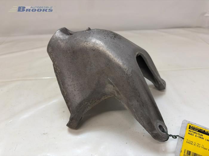Used Engine mount Audi e-tron Sportback (GEA) 55 Price € 15,00 Margin scheme offered by Autobedrijf Brooks
