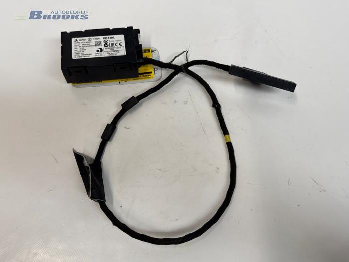 Used Computer, miscellaneous Mitsubishi Outlander (GF/GG) 2.0 16V PHEV 4x4 Price € 40,00 Margin scheme offered by Autobedrijf Brooks