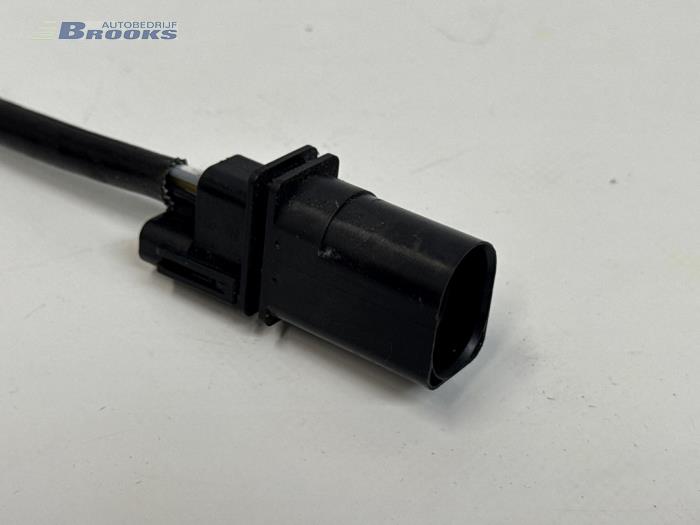Lambda probe from a Mitsubishi Outlander (GF/GG) 2.0 16V PHEV 4x4 2015