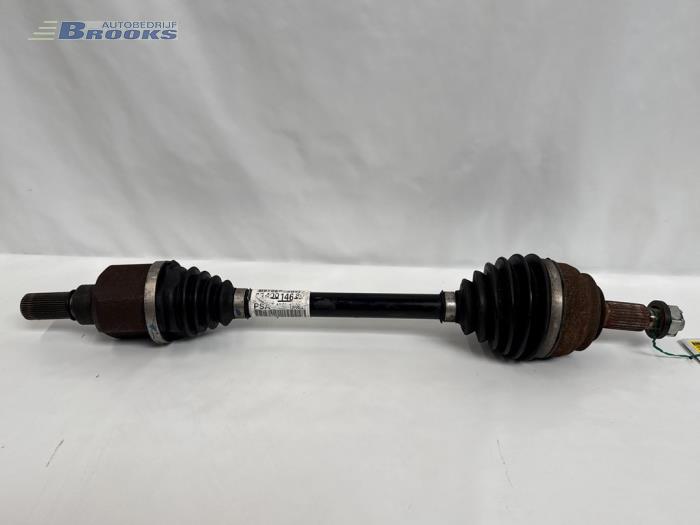 Gebrauchte Antriebswelle links vorne Peugeot 508 (F3/FB/FH/FP) 1.6 16V GT PureTech 225 Preis € 180,00 Margenregelung angeboten von Autobedrijf Brooks