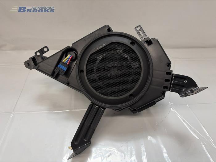Używane Subwoofer Peugeot 508 (F3/FB/FH/FP) 1.6 16V GT PureTech 225 Cena € 150,00 Procedura marży oferowane przez Autobedrijf Brooks