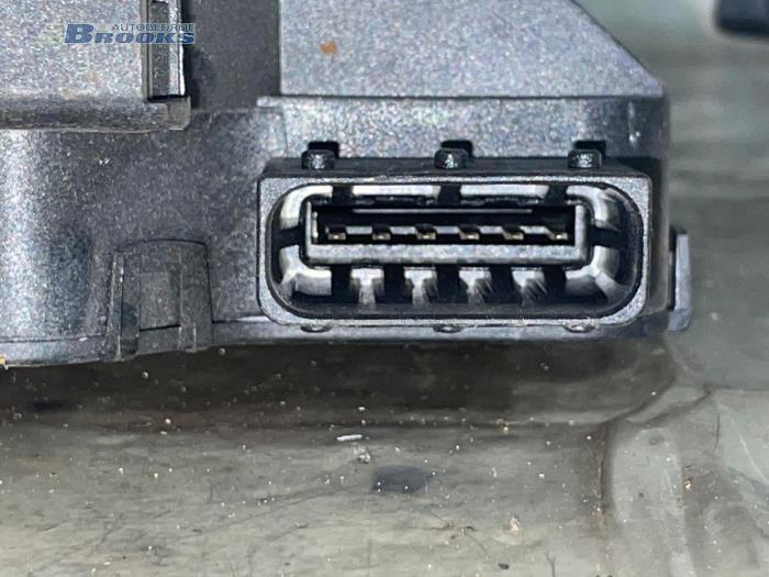 Throttle pedal position sensor from a Fiat Punto Evo (199) 1.3 JTD Multijet 85 16V 2011