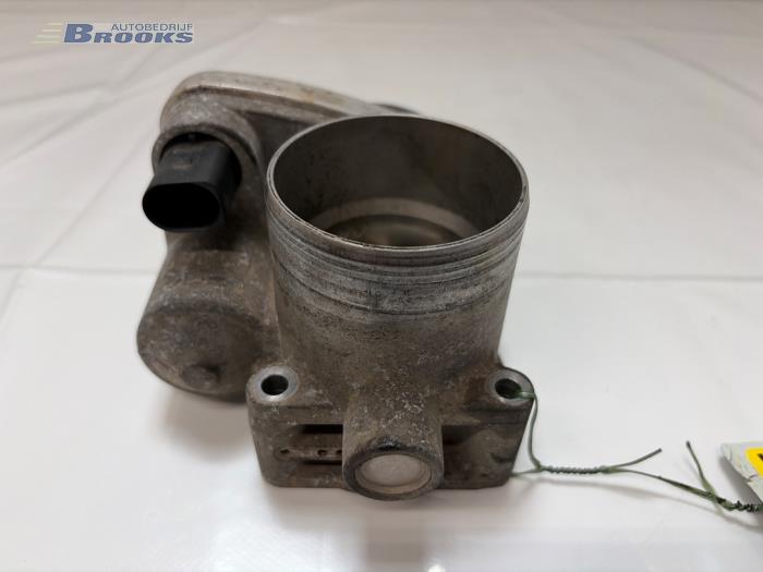 Drosselklappengehäuse van een Seat Leon (1M1) 1.6 16V 2003