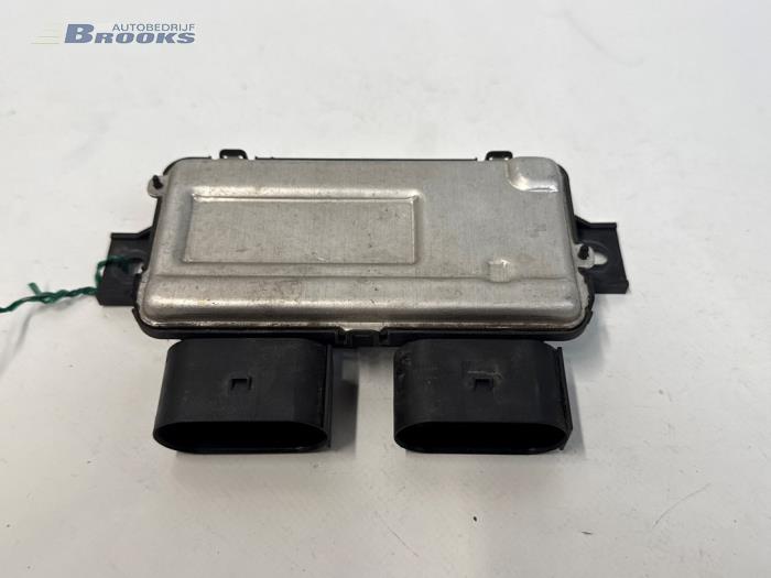 Usagé Module pompe carburant Mercedes GLE (V167) 450 EQ Boost 3.0 24V 4-Matic Prix € 20,00 Règlement à la marge proposé par Autobedrijf Brooks