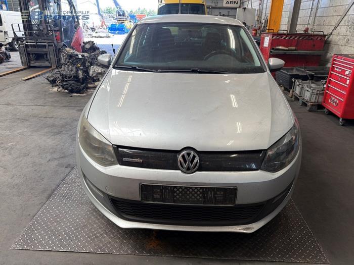 Gebrauchte Unterrahmen Volkswagen Polo V (6R) 1.2 TDI 12V BlueMotion Preis € 30,00 Margenregelung angeboten von Autobedrijf Brooks