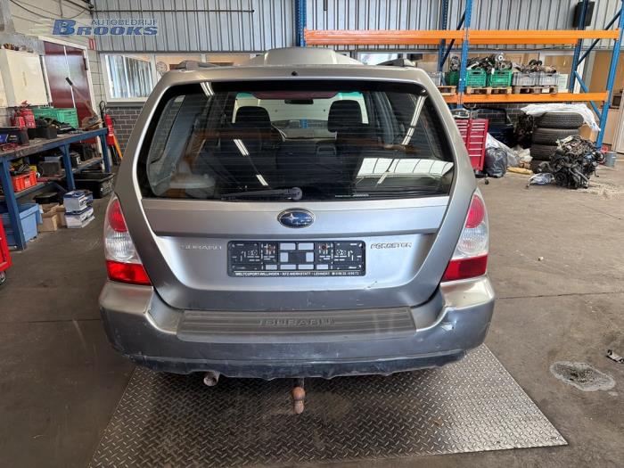 Usagé Arbre intermédiaire Subaru Forester (SG) 2.0 16V X Prix € 150,00 Règlement à la marge proposé par Autobedrijf Brooks