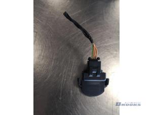 Used Light sensor Citroen C5 I Berline (DC) 2.0 16V Price € 5,00 Margin scheme offered by Autobedrijf Brooks