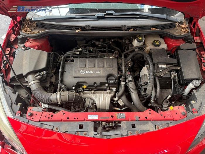 Gebrauchte Hauptbremszylinder Opel Astra J (PC6/PD6/PE6/PF6) 1.4 Turbo 16V Preis € 20,00 Margenregelung angeboten von Autobedrijf Brooks