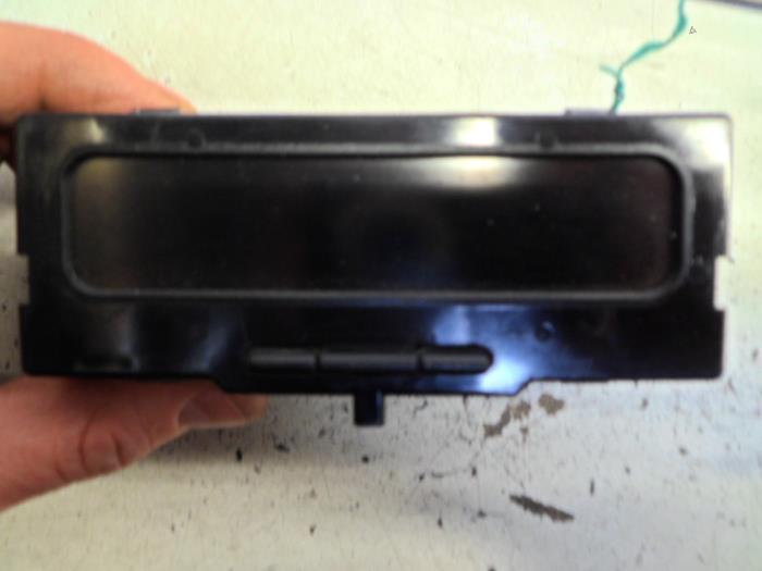 Begagnade Innerdisplay Renault Megane II (BM/CM) 1.9 dCi 120 Pris € 5,00 Marginaltabell erbjuds av Autobedrijf Brooks