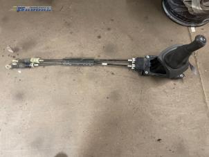 Used Gearbox control cable Renault Clio III (SR) 1.2 16V 75 Price € 37,50 Margin scheme offered by Autobedrijf Brooks