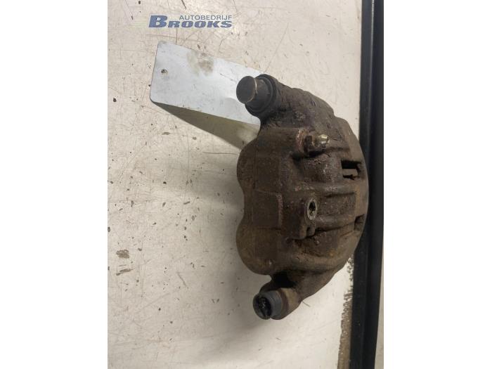 Front brake calliper, right from a Ford Transit 2.5 Di 80-120 1998
