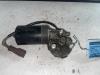 Front wiper motor from a Citroën Xsara Picasso (CH) 1.8 16V 2003