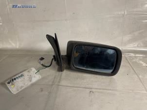 Used Wing mirror, right BMW 3 serie Compact (E36/5) 316i Price € 10,00 Margin scheme offered by Autobedrijf Brooks