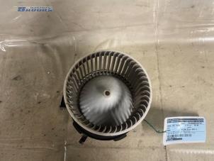 Usados Motor de ventilador de calefactor Fiat Panda (169) 1.2 Fire Precio € 22,50 Norma de margen ofrecido por Autobedrijf Brooks