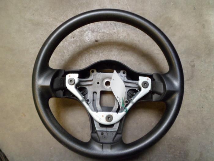 Begagnade Ratt Mitsubishi Colt (Z2/Z3) 1.3 16V Pris € 20,00 Marginaltabell erbjuds av Autobedrijf Brooks