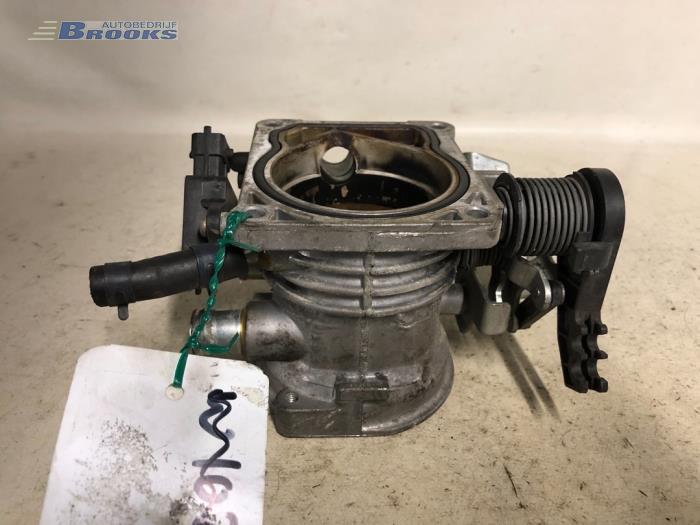 Throttle body from a Saab 9-3 I (YS3D) 2.0,S 16V 1998