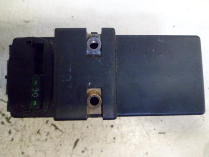 Coolant fan relay