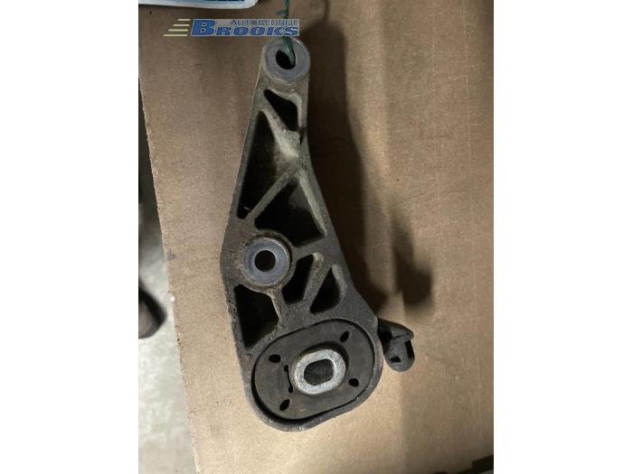 Gearbox mount from a Opel Combo (Corsa C) 1.3 CDTI 16V 2006