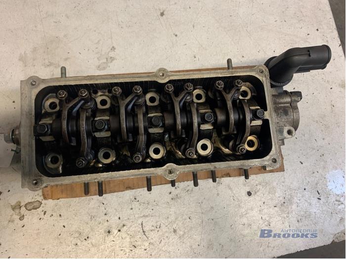 Cylinder head Hyundai Getz 1.1i 12V 2210002766 G4HD
