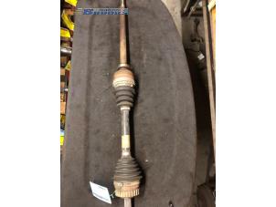 Used Front drive shaft, right Renault Safrane I 2.5 RN,RT,RXE Price € 10,00 Margin scheme offered by Autobedrijf Brooks