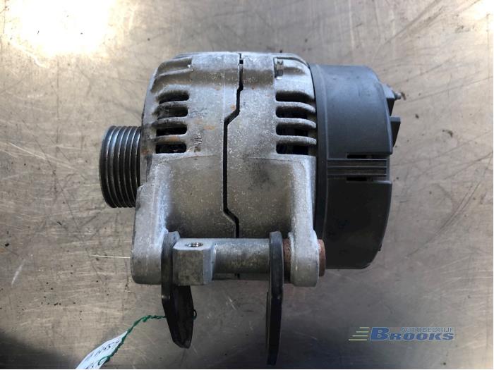 Begagnade Dynamo Chrysler Voyager Pris € 15,00 Marginaltabell erbjuds av Autobedrijf Brooks