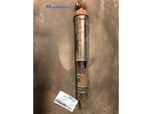 Used Rear shock absorber, right Renault Laguna I (B56) 1.8 Price € 10,00 Margin scheme offered by Autobedrijf Brooks