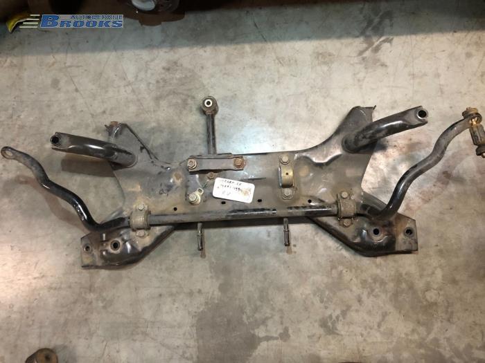 Usagé Faux châssis Mitsubishi Colt (Z2/Z3) 1.3 16V Prix € 35,00 Règlement à la marge proposé par Autobedrijf Brooks