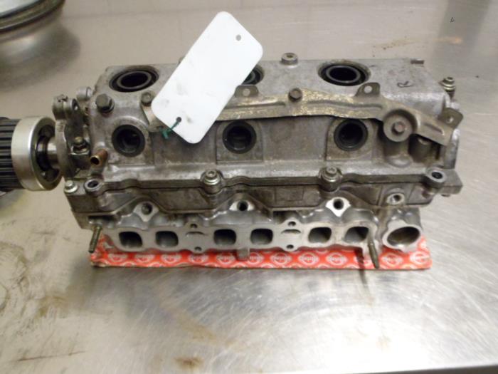 Cylinder head Saab 9-5 Estate 3.0 TiD V6 24V - D308L