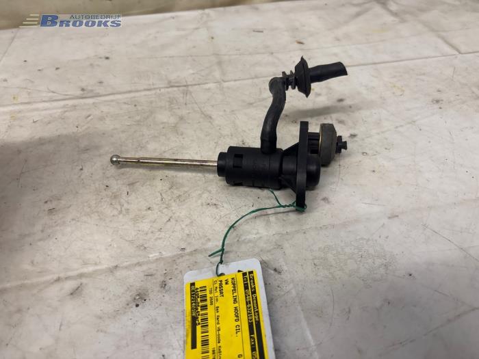 Clutch master cylinder
