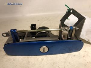 Used Tailgate handle Volkswagen Polo Price € 20,00 Margin scheme offered by Autobedrijf Brooks
