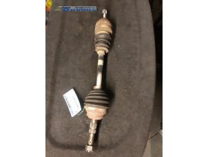 Used Front drive shaft, left Opel Astra G (F70) 1.6 Price € 10,00 Margin scheme offered by Autobedrijf Brooks