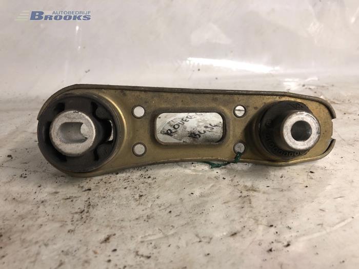 Used Engine mount Renault Laguna II Grandtour (KG) 1.8 16V Price € 7,50 Margin scheme offered by Autobedrijf Brooks