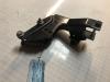 Gearbox mount from a Volkswagen Transporter/Caravelle T4, 1990 / 2003 2.5 TDI Syncro, Minibus, Diesel, 2.461cc, 75kW (102pk), 4x4, ACV; AXL, 1996-01 / 2003-04, 7D 2001