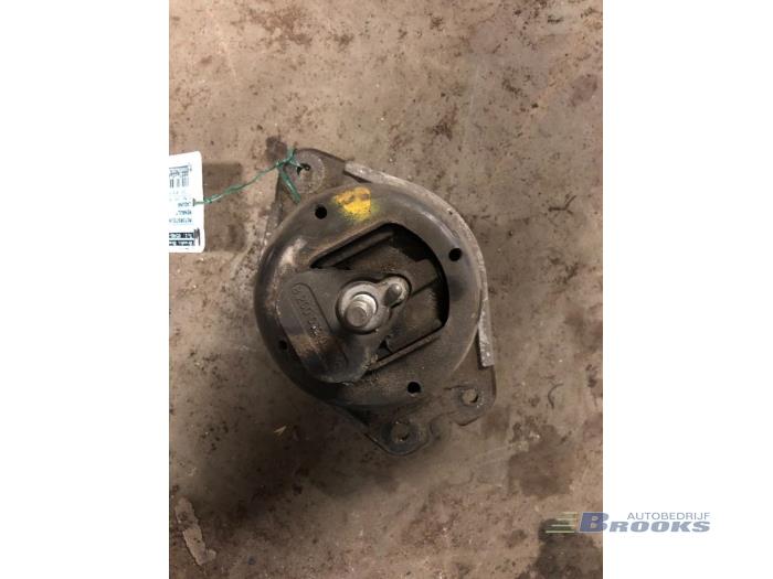 Gebrauchte Motorlager Renault Laguna II Grandtour (KG) 1.9 dCi 100 Preis € 20,00 Margenregelung angeboten von Autobedrijf Brooks