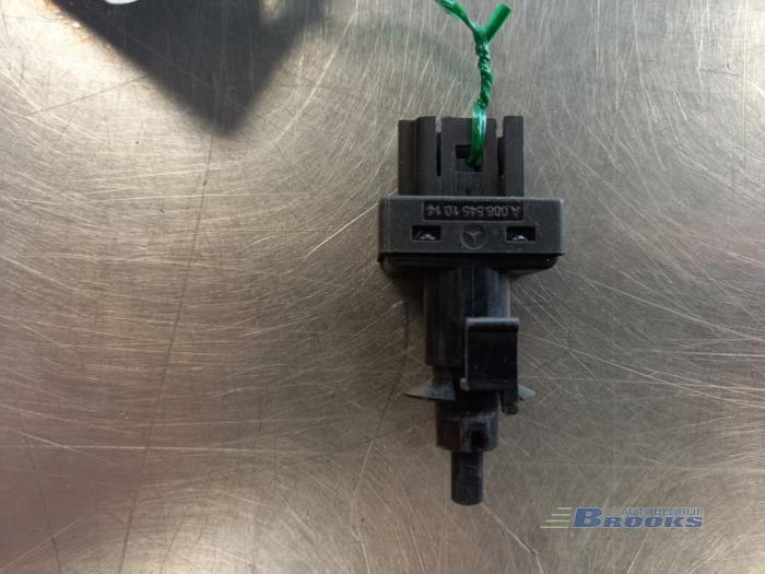 Clutch pedal sensor