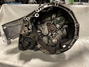 Getriebe van een Renault Laguna II Grandtour (KG) 1.9 dCi 100 2004