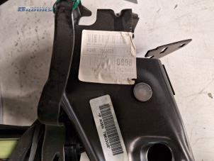Used Clutch master cylinder Ford Mondeo IV Wagon 1.6 EcoBoost 16V Price € 15,00 Margin scheme offered by Autobedrijf Brooks