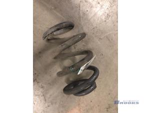 Used Front spring screw Opel Movano Combi 2.5 DTI Price € 20,00 Margin scheme offered by Autobedrijf Brooks