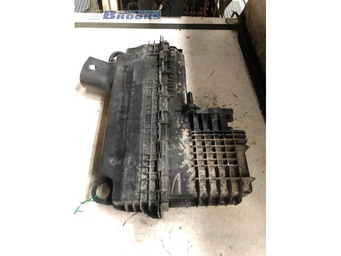 Gebrauchte Luftfiltergehäuse Renault Kangoo Express (FC) 1.5 dCi 65 Preis € 20,00 Margenregelung angeboten von Autobedrijf Brooks