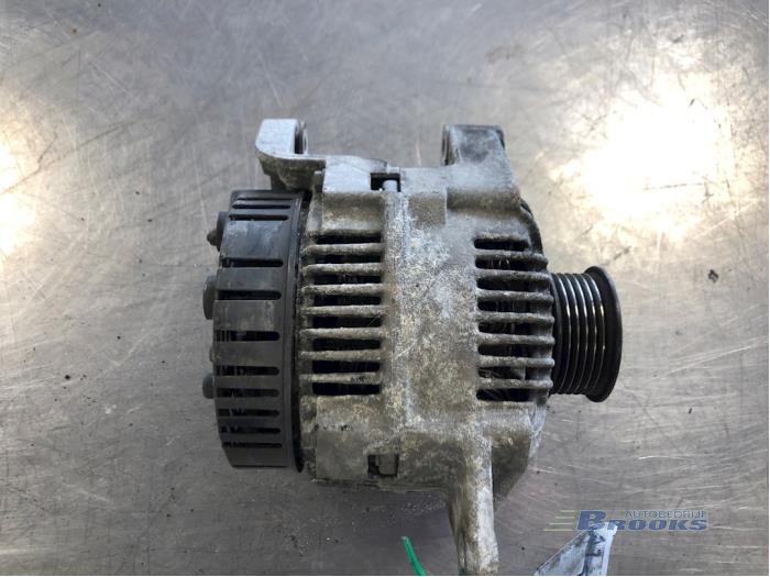 Begagnade Dynamo Renault Laguna I Grandtour (K56) 2.0 Pris € 15,00 Marginaltabell erbjuds av Autobedrijf Brooks