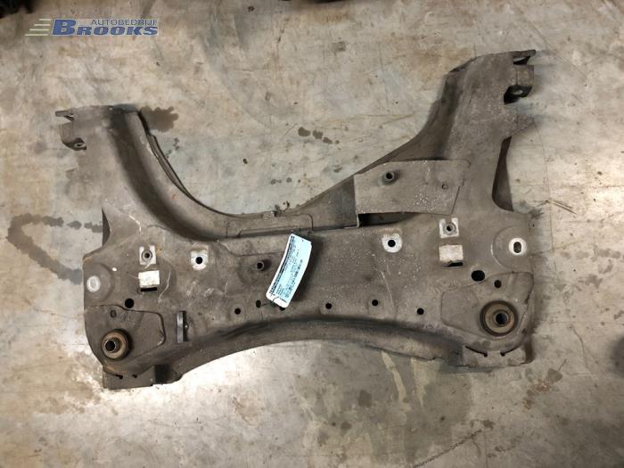 Gebrauchte Unterrahmen Renault Megane II (BM/CM) 1.6 16V Preis € 50,00 Margenregelung angeboten von Autobedrijf Brooks
