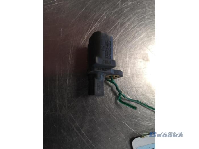 Begagnade ABS-sensor Ford Mondeo IV Wagon 1.6 EcoBoost 16V Pris € 15,00 Marginaltabell erbjuds av Autobedrijf Brooks