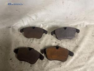 Used Front brake pad Ford Mondeo IV 2.0 TDCi 140 16V Price € 15,00 Margin scheme offered by Autobedrijf Brooks
