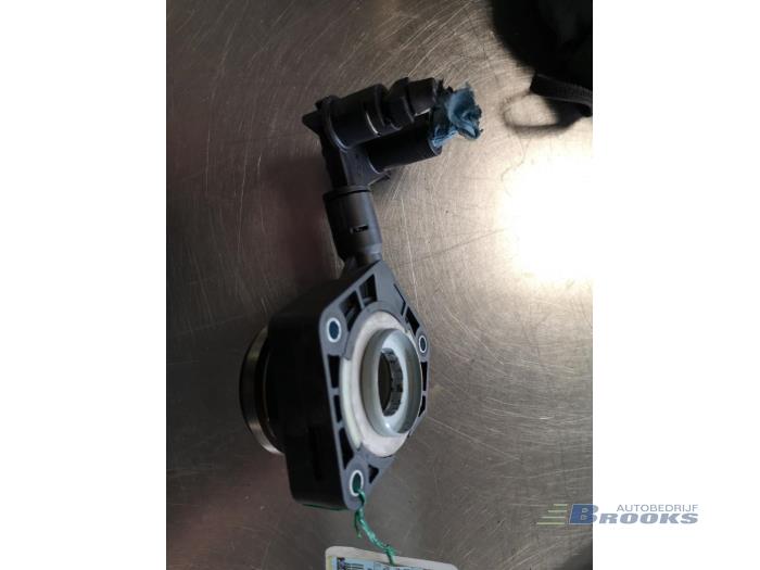 Begagnade Trycklager Ford Focus Pris € 20,00 Marginaltabell erbjuds av Autobedrijf Brooks