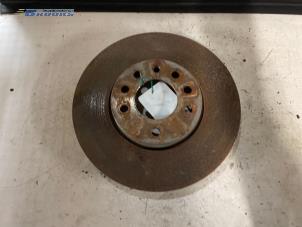 Used Front brake disc Opel Vectra Price € 15,00 Margin scheme offered by Autobedrijf Brooks